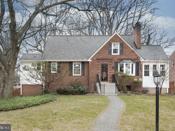 12608 Two Farm Dr, Silver Spring, MD 20904