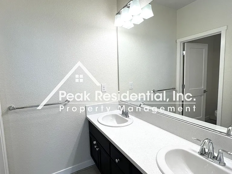 3283 Warbler Ct — Photo 21