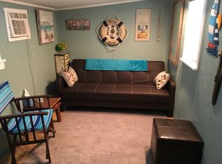 102 Gun Club Rd, Danville, IL 61832