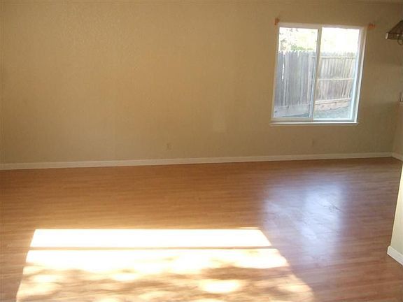 5th image of 3965 Sea Forest Way