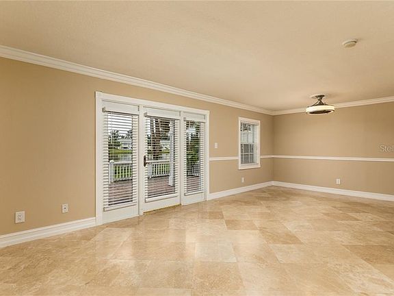 5th image of 178 Pompano Dr SE APT B