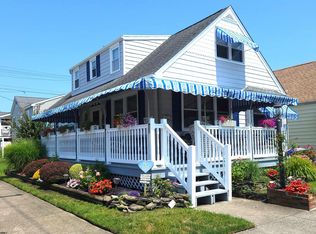 221 N Mansfield Ave, Margate, NJ 08402