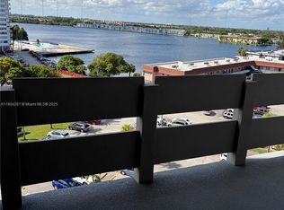 Fifth Moorings, Miami, FL 33179