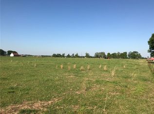 Klenc Rd, Springdale, AR 72762