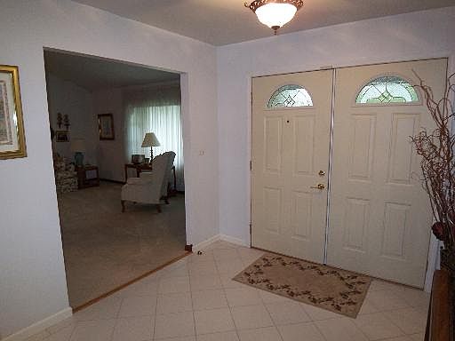 2nd image of 403 N Cypress Ct