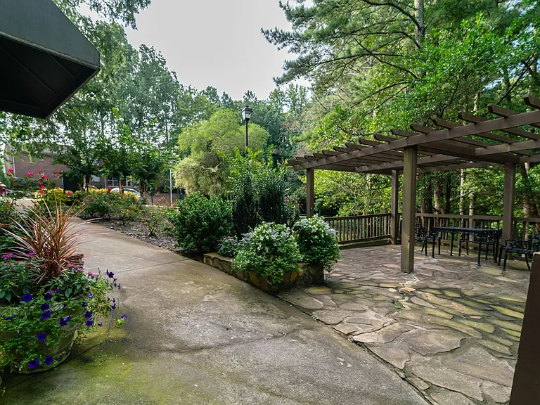 Villas on Briarcliff — Photo 27