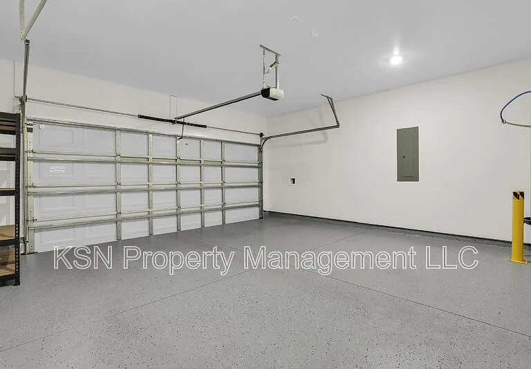 107 Firefly Cir — Photo 40