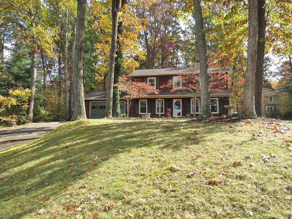 1st image of 1065 Thorn Cir