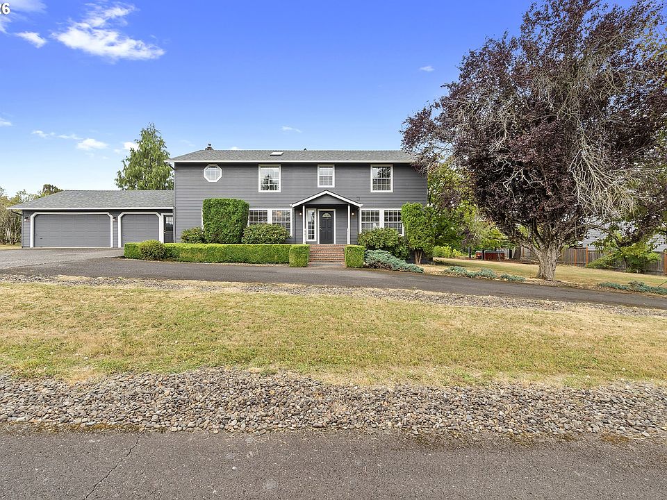 1st image of 2607 SW Pleasant View Dr