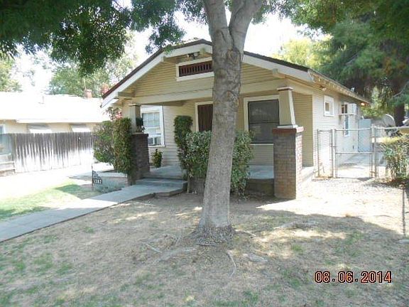 3rd image of 1382 N Farris Ave