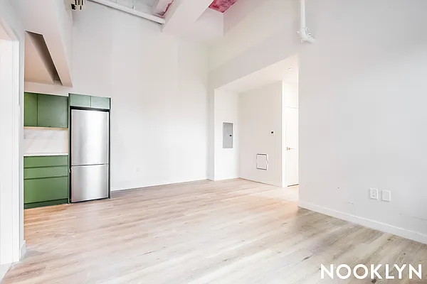 Rented by Nooklyn NYC LLC | media 74