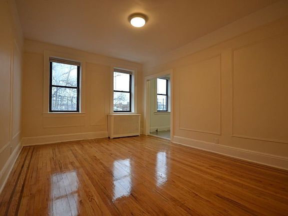 2nd image of 4011 79th St APT 4B
