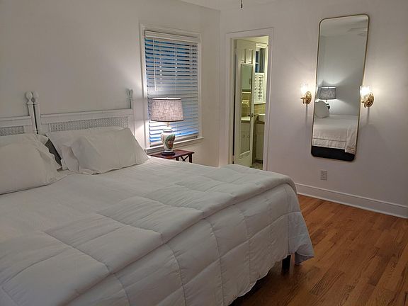 Master bedroom with en-suite