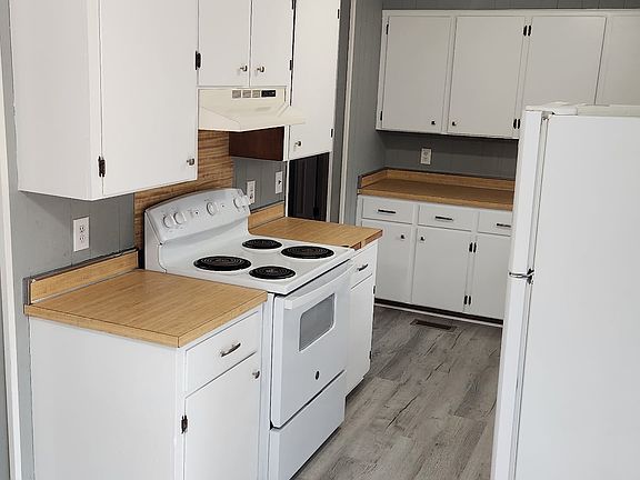 2nd image of 1603 N Carolina Ave #461