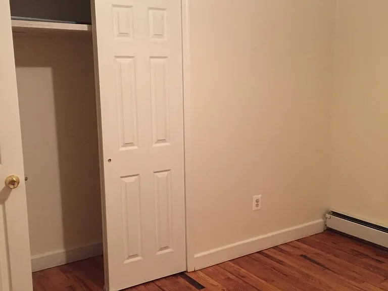 727 Newark Ave #2 — Photo 8