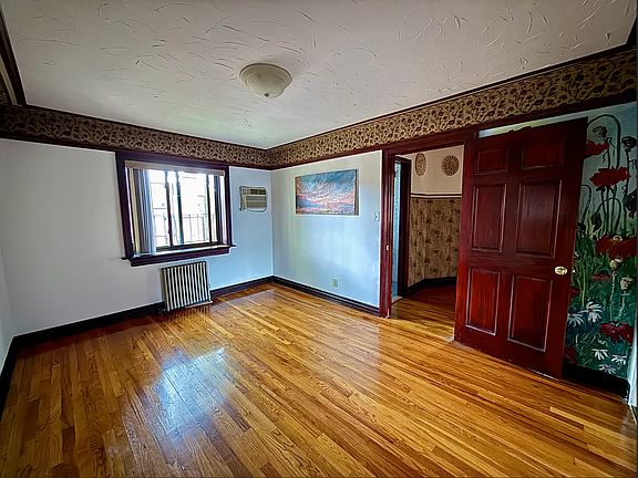 2nd image of 8873 Bay 16th St #3