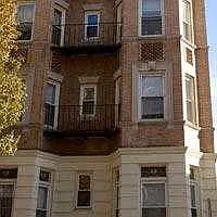 Hemenway St — Photo 23