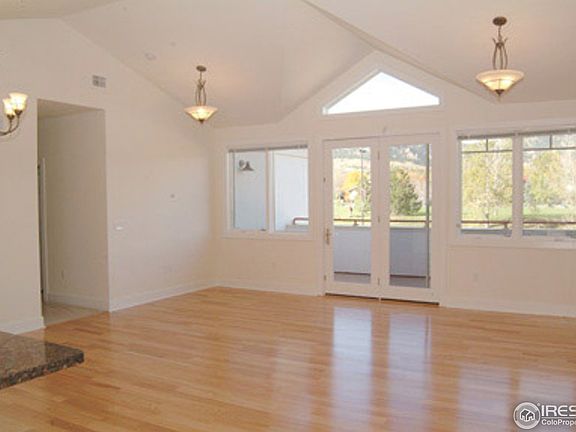 3rd image of 2800 Aurora Ave #301