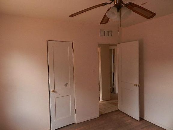 5th image of 241 Princeton Dr