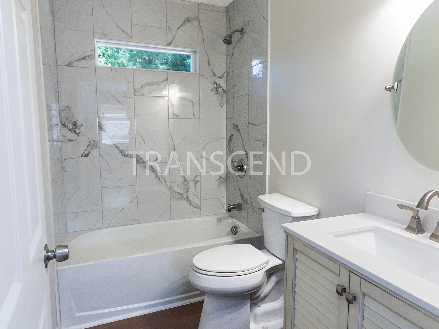 2042 Grange Dr SE — Photo 3