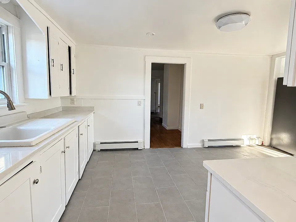66 Prospect St #2