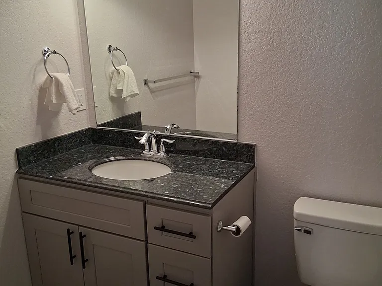 1917 Middelburg Ct — Photo 10