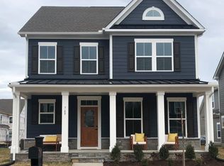 768 Big Bear Ln, Chesapeake, VA 23323
