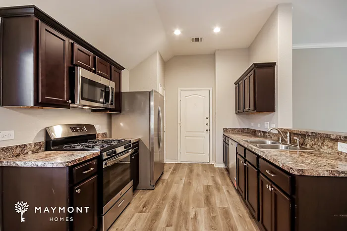 16707 Highland Villa Ln — Photo 7