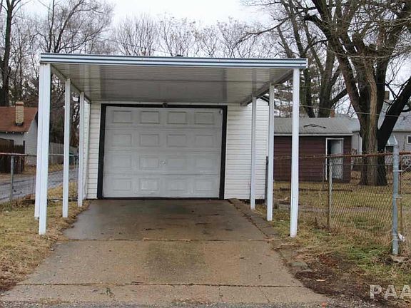 3rd image of 2217 W Malone Ave