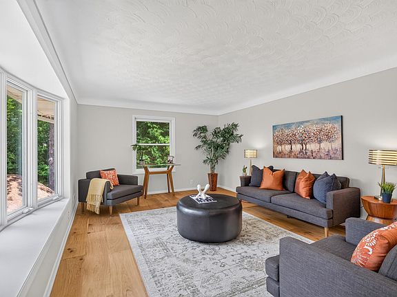 2nd image of 9170 Jamaca Ct N