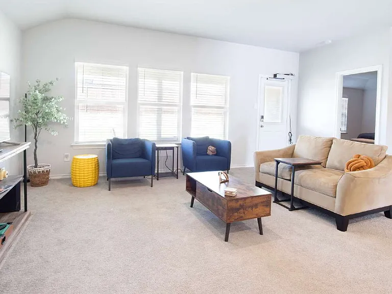 9501 Mountain Mint Dr — Photo 7