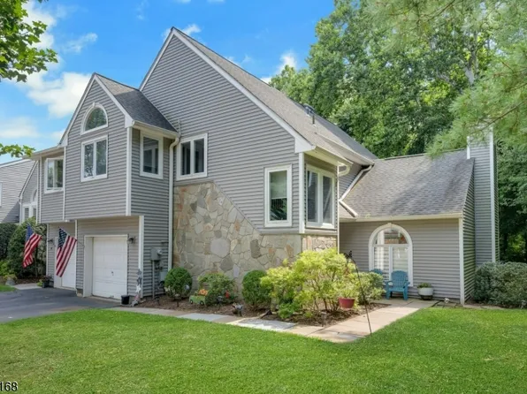 21 Braemar Dr, Rockaway Twp., NJ 07866