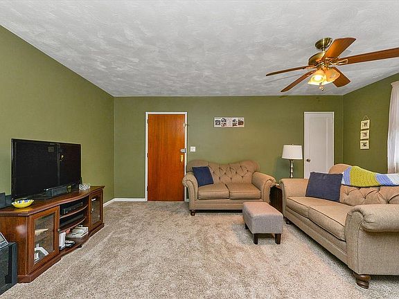 4th image of 160-09 16th Ave #6-260