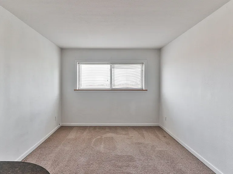 3850 Park Ave #9 — Photo 12