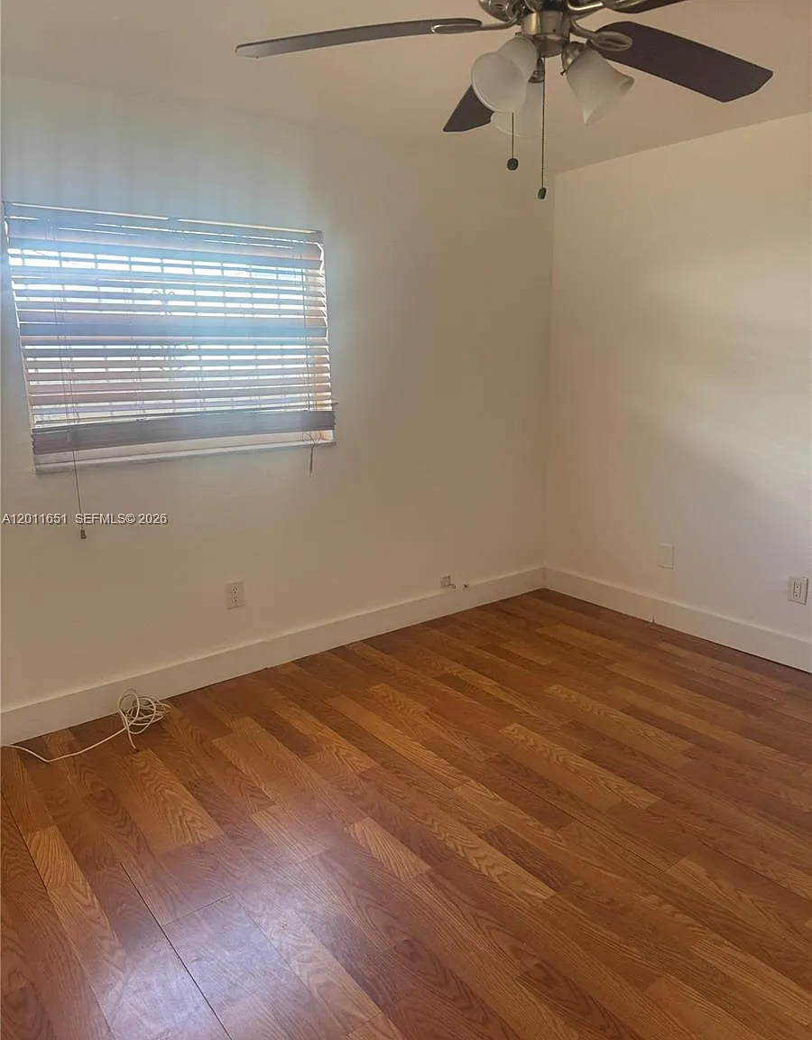 2 bed, 1.0 bath, $1,700 — Photo 2