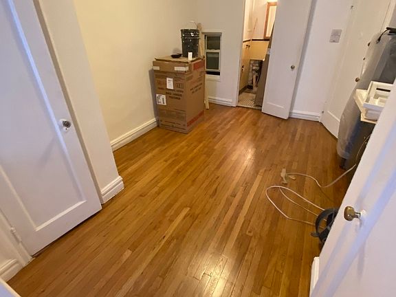 4th image of 426 E 85th St APT 2B