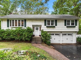 101 Winding Rd, Madison, CT 06443