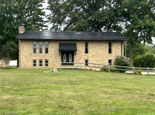 2857 Sweitzer Rd, Uniontown, OH 44685