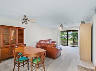 150 Lake Nancy Ln APT 223, Royal Palm Beach, FL 33411