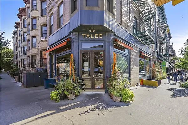 Sold by Avenue Sotheby's International Realty | media 33