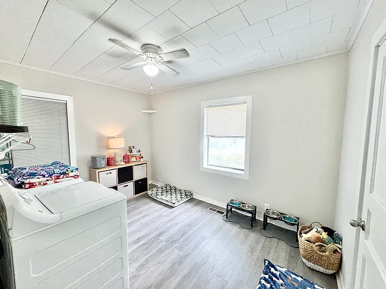 3865 Military Rd — Photo 22