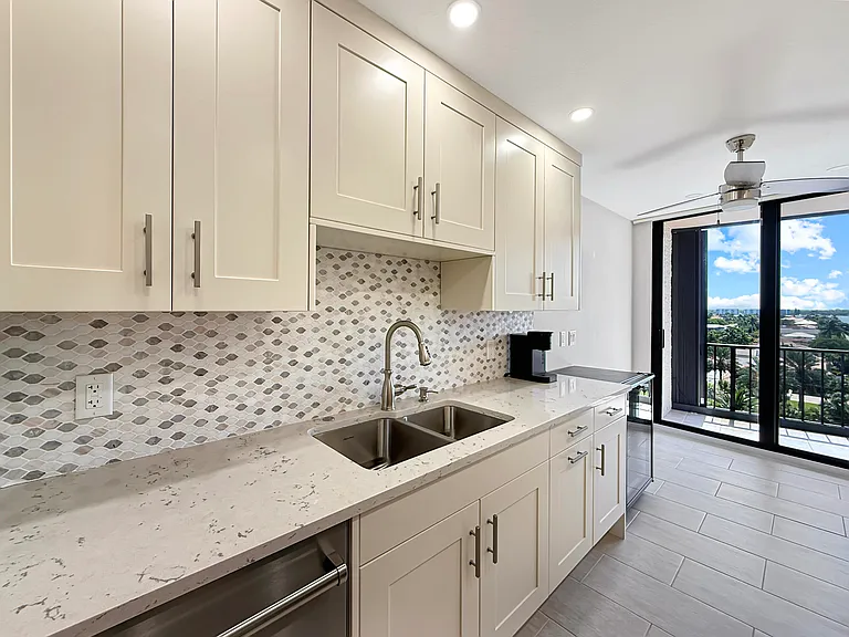 4200 N Ocean Dr #2-705 — Photo 9