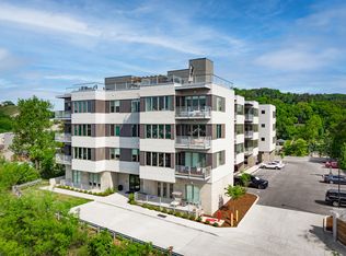 411 Fairpoint St #403, Chattanooga, TN 37405