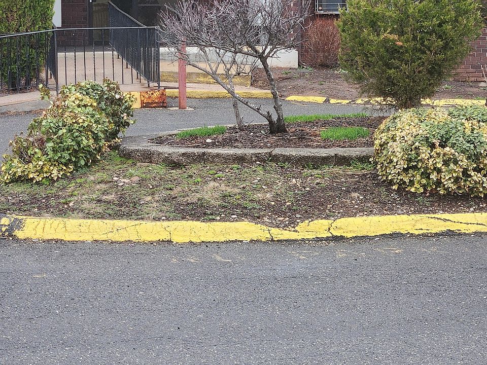 1st image of 2316 Cromwell Hills Drive #2316