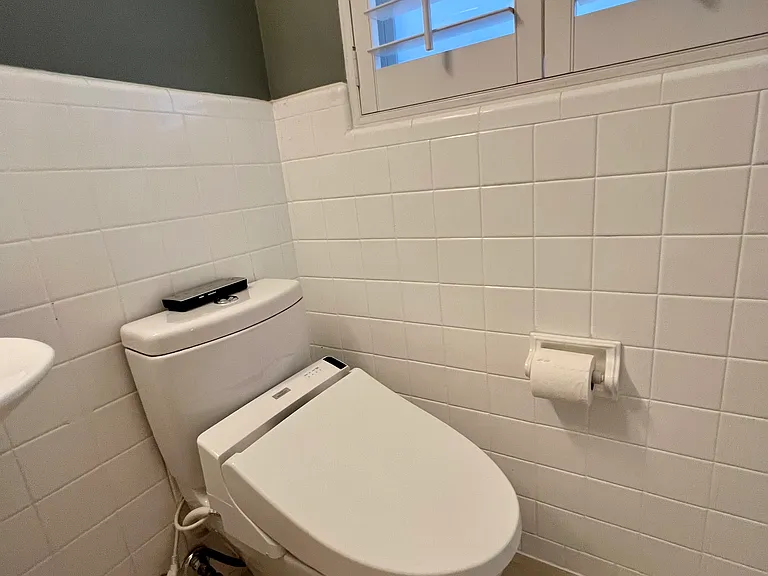 257 Allenwood Dr — Photo 17