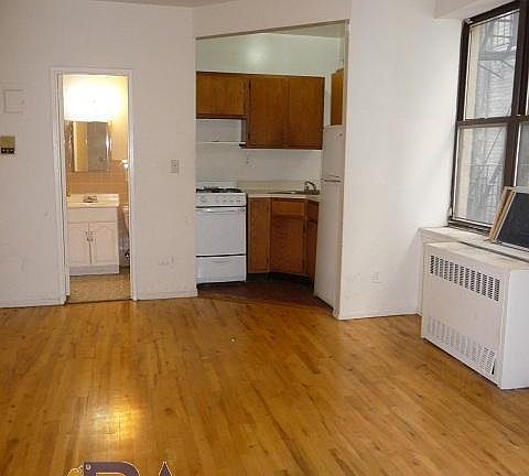 4th image of 315 E 95th St APT 5B