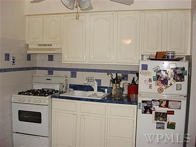 2BR APT. KITCHEN