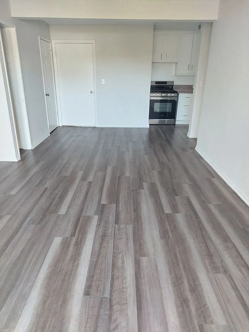 11418 S. New Hampshire Ave — Photo 2