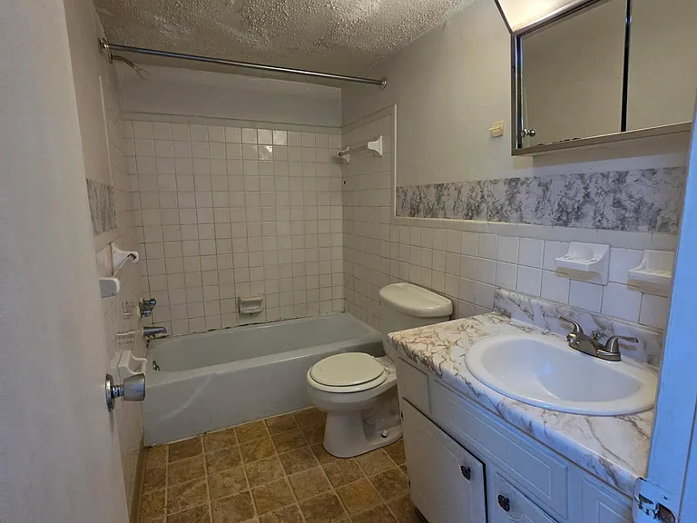 734 Townside Rd SW #5 — Photo 9