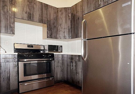 3rd image of 65 S 11th St #6R